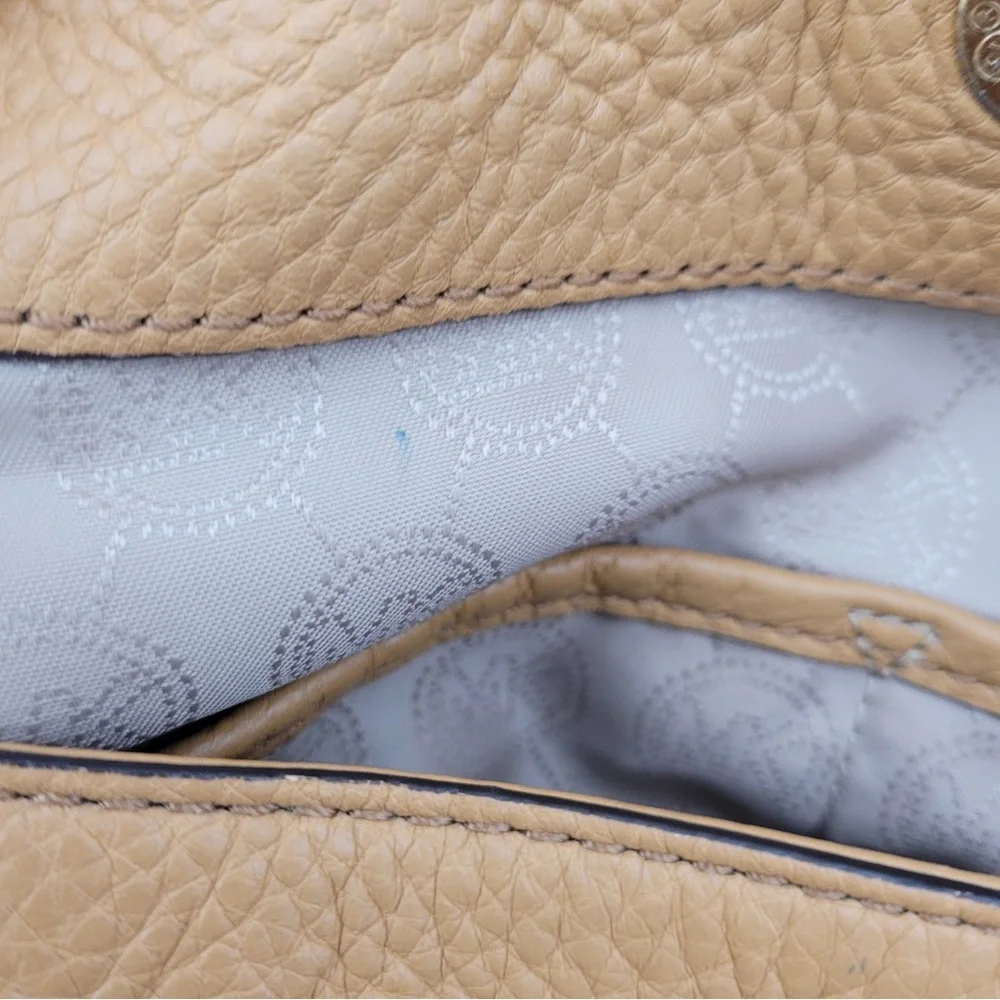 Michael Kors Tan Shoulder Bag - Picture 2 of 16